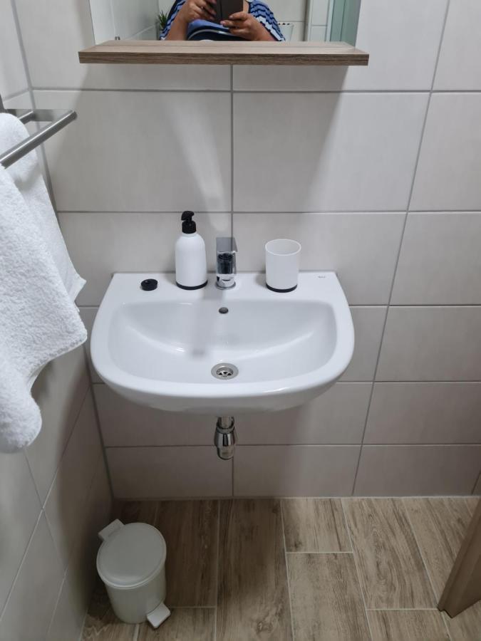 مبيت وإفطار Krnjak Restoran I Sobe Savic المظهر الخارجي الصورة