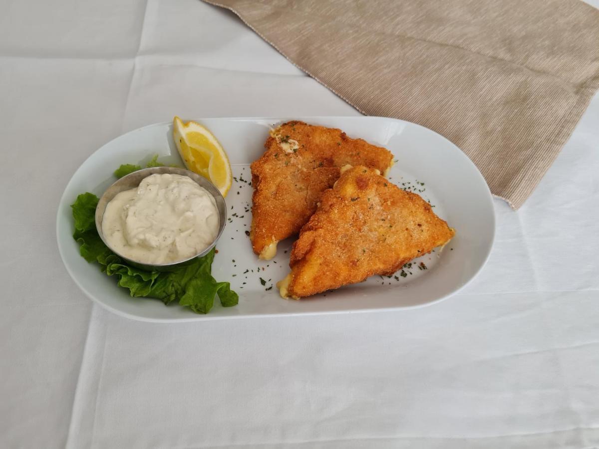 مبيت وإفطار Krnjak Restoran I Sobe Savic المظهر الخارجي الصورة