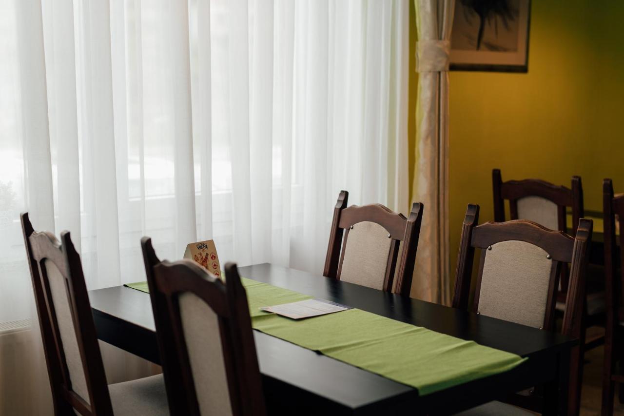 مبيت وإفطار Krnjak Restoran I Sobe Savic المظهر الخارجي الصورة